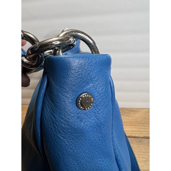 MARC JACOBS Too Hot To Handle Sky Blue Pebbled Leather  CROSSBODY Shoulder HOBO - Picture 4 of 16
